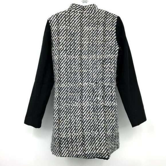 Waverly Grey Tweed Mid-Length Wool Coat with Leather Trim - Picture 2 of 12